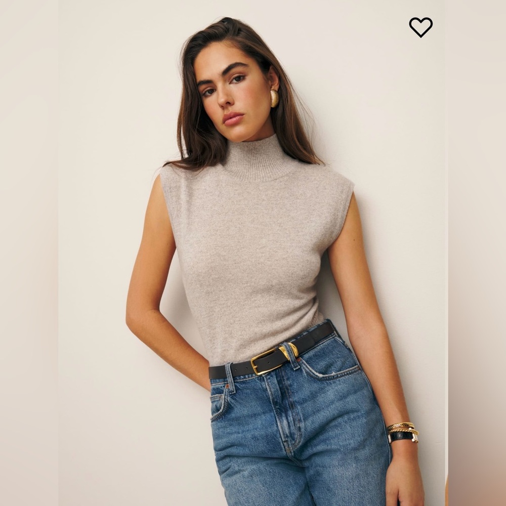Reformation Arco Sleeveless cashmere turtleneck sweater